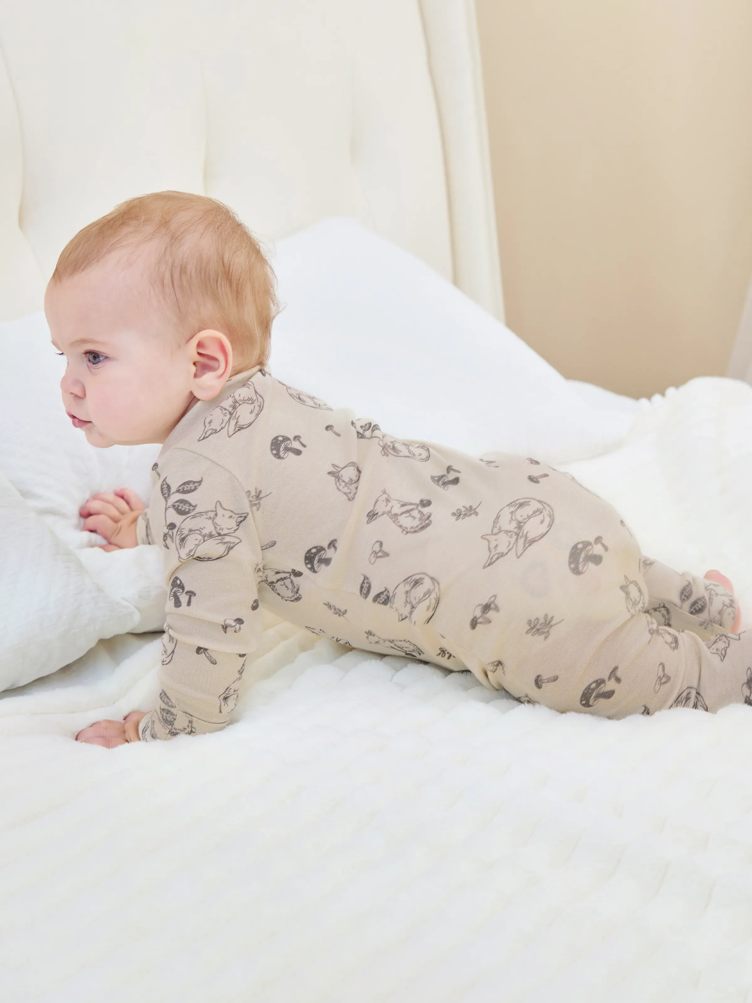 Baby Boy/Girl Plant Print Zip-up Snug-Fitting Wool Pajamas Apricot