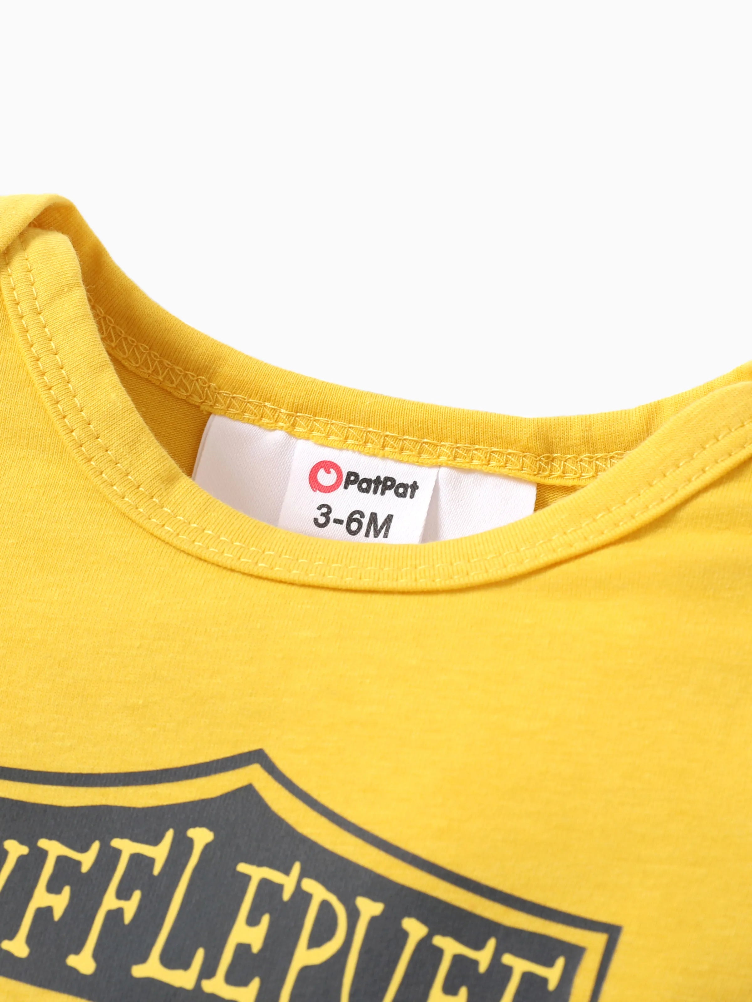 14455-harry-potter-1pc-baby-boy-girl-college-badge-pattern-romper-yellow-4.jpg Harry Potter 1pc Baby Boy/girl College Badge Pattern Romper Yellow